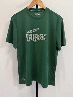 Lacoste Ultra Dry Performance  Dark Green Graphic Croc Large Preppy Athlesiure